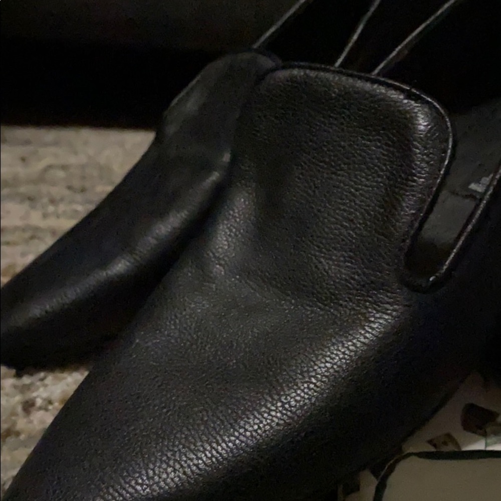 Black flat Loafers